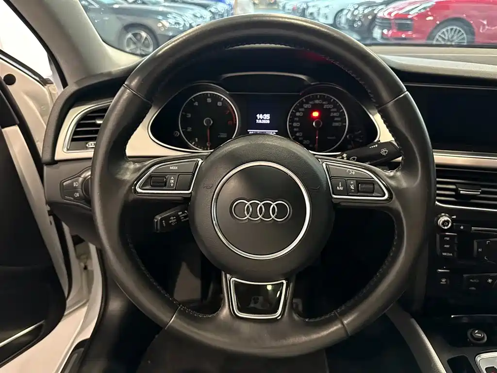 Audi A4L — миниатюра 11