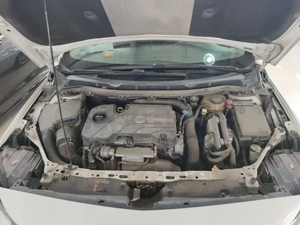 Buick Verano — миниатюра 20