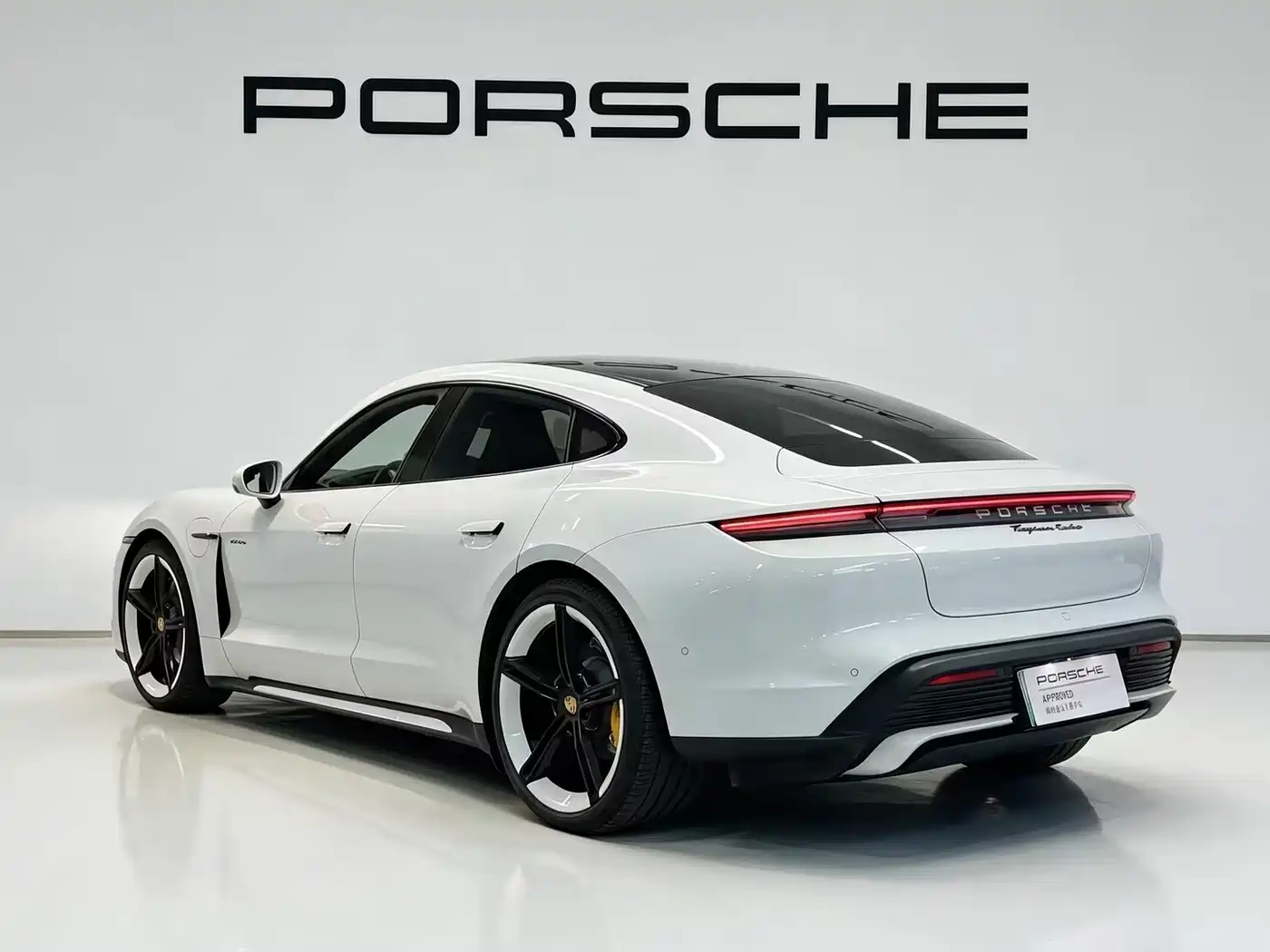 Porsche Taycan