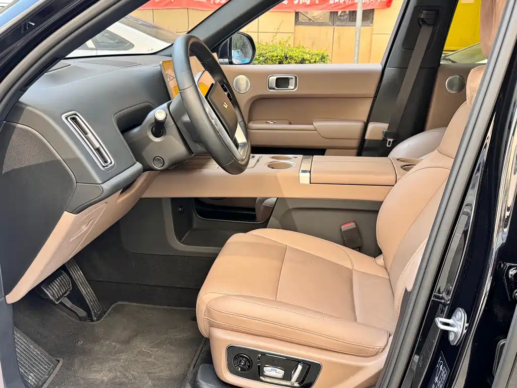 Li Auto Li L8 — миниатюра 2
