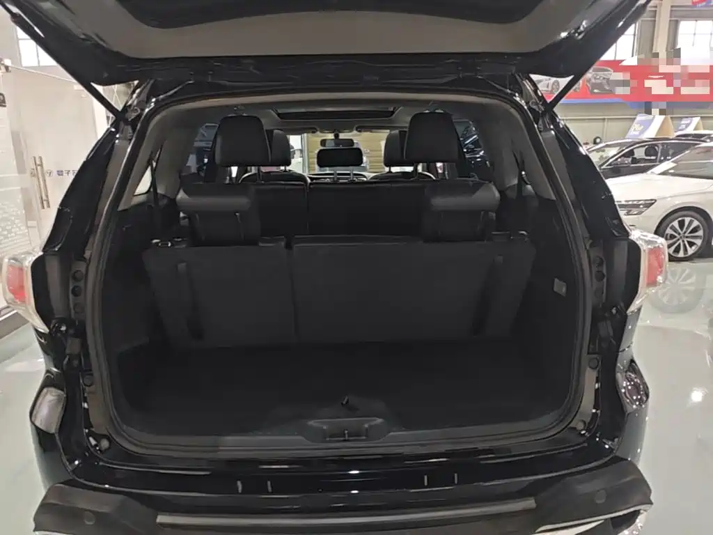 Toyota Highlander — миниатюра 19