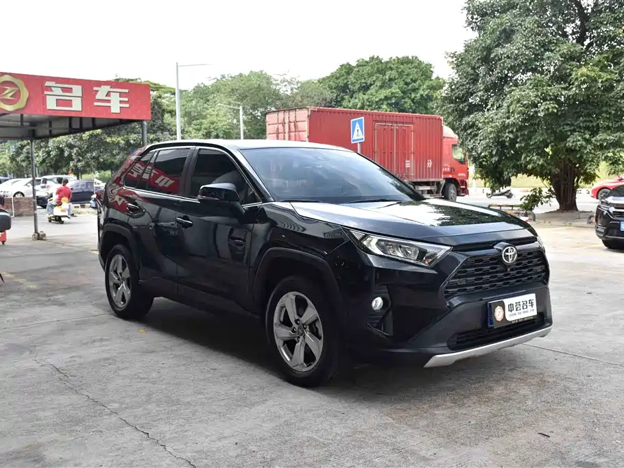 Toyota RAV4 2023 2.0L CVT