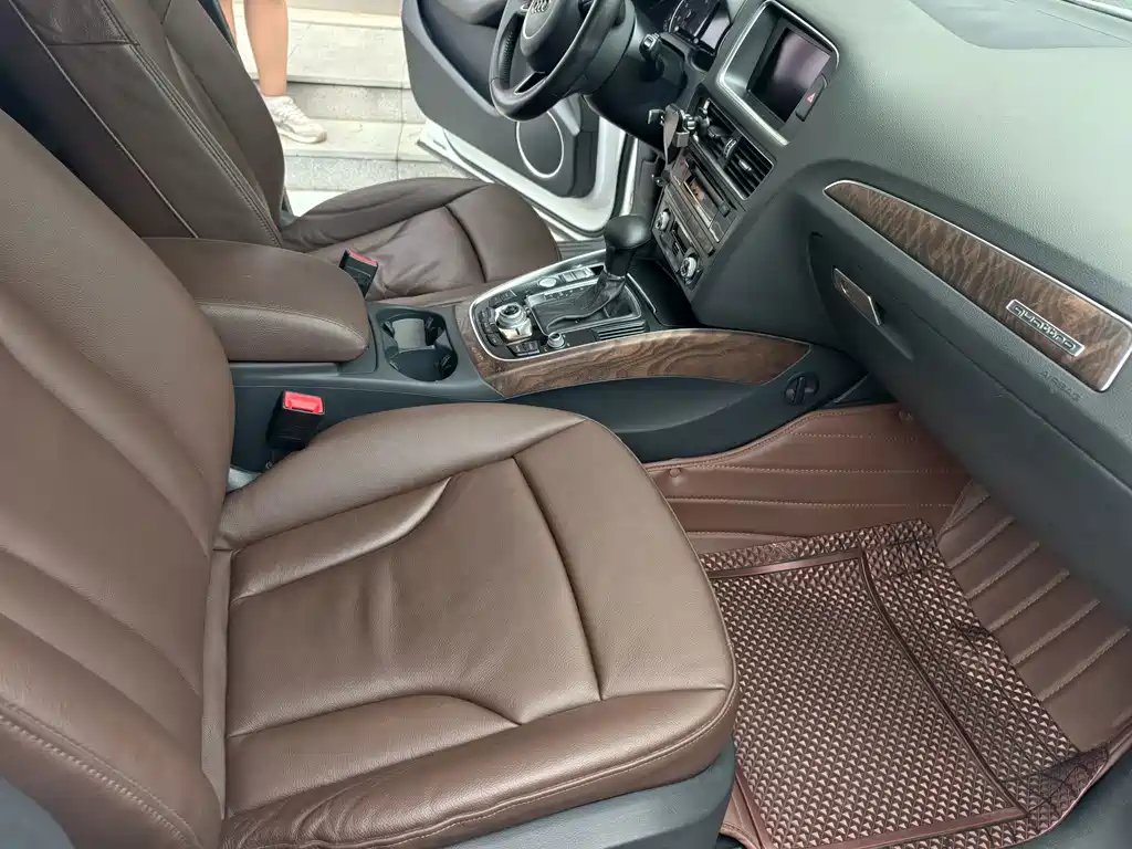Audi Q5 — миниатюра 24