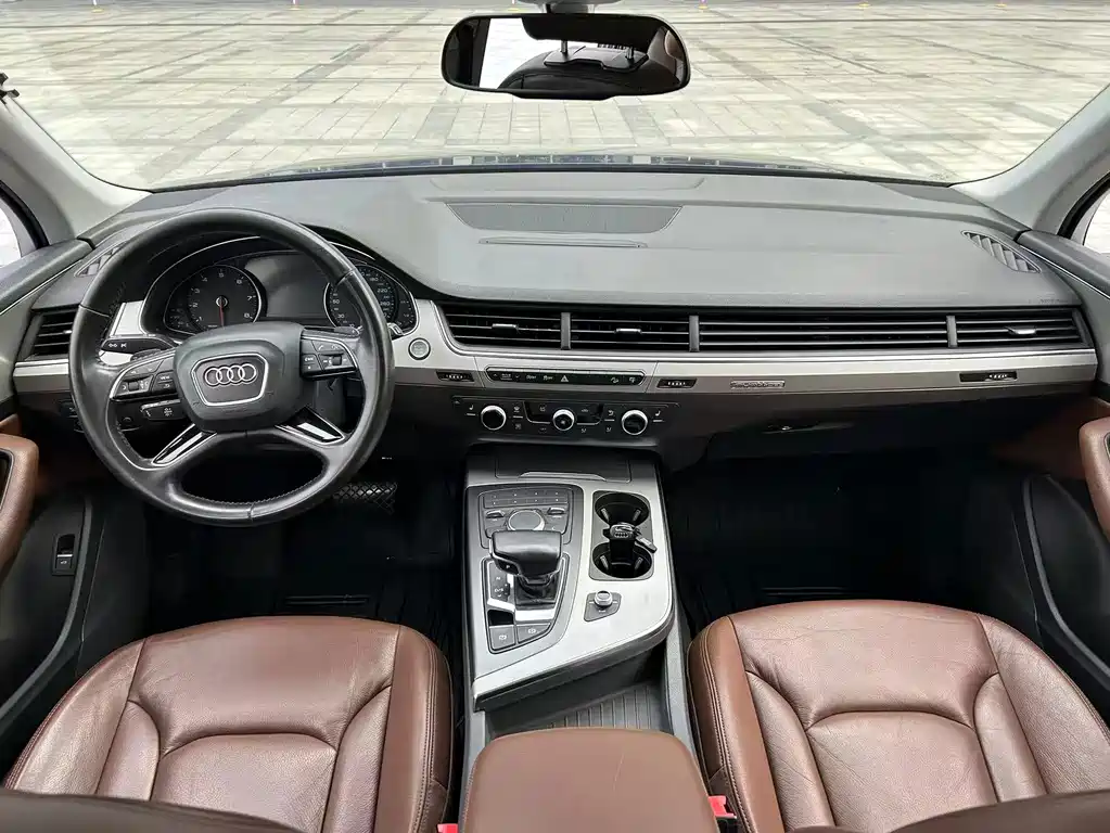 Audi Q7 — миниатюра 10