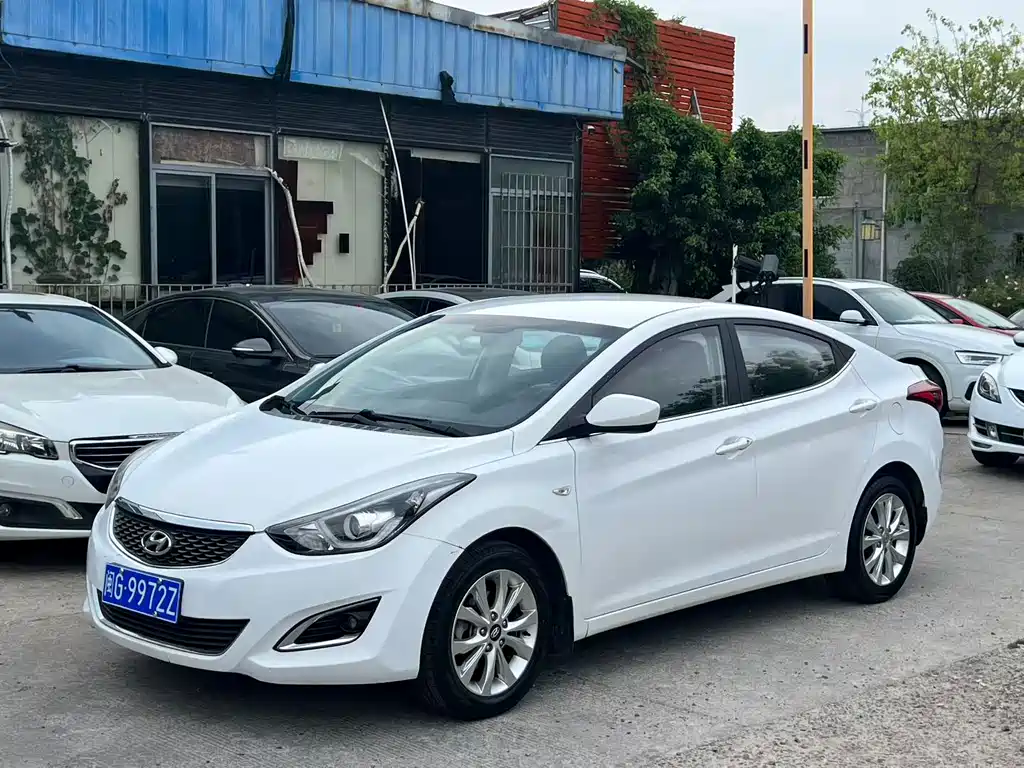 Hyundai Elantra Langdong
