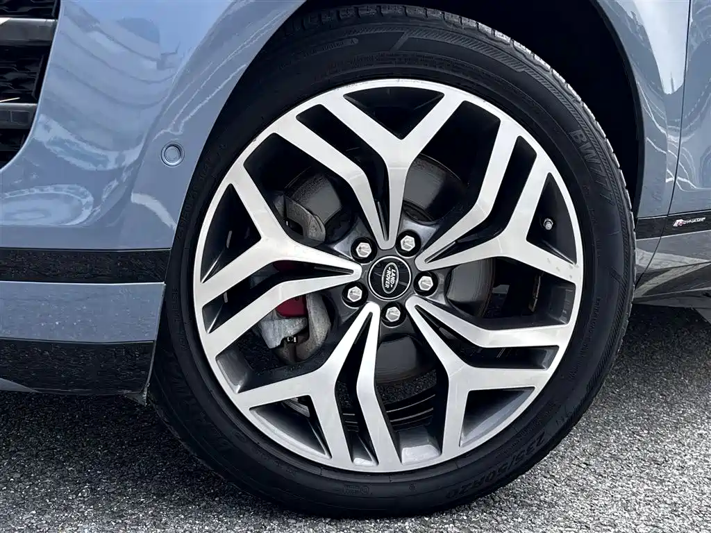 Land Rover Evoque — миниатюра 6