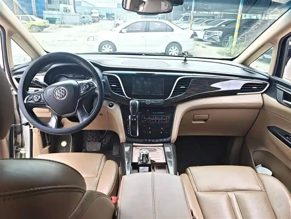 Buick GL8 2018 ES 28T Luxury VI