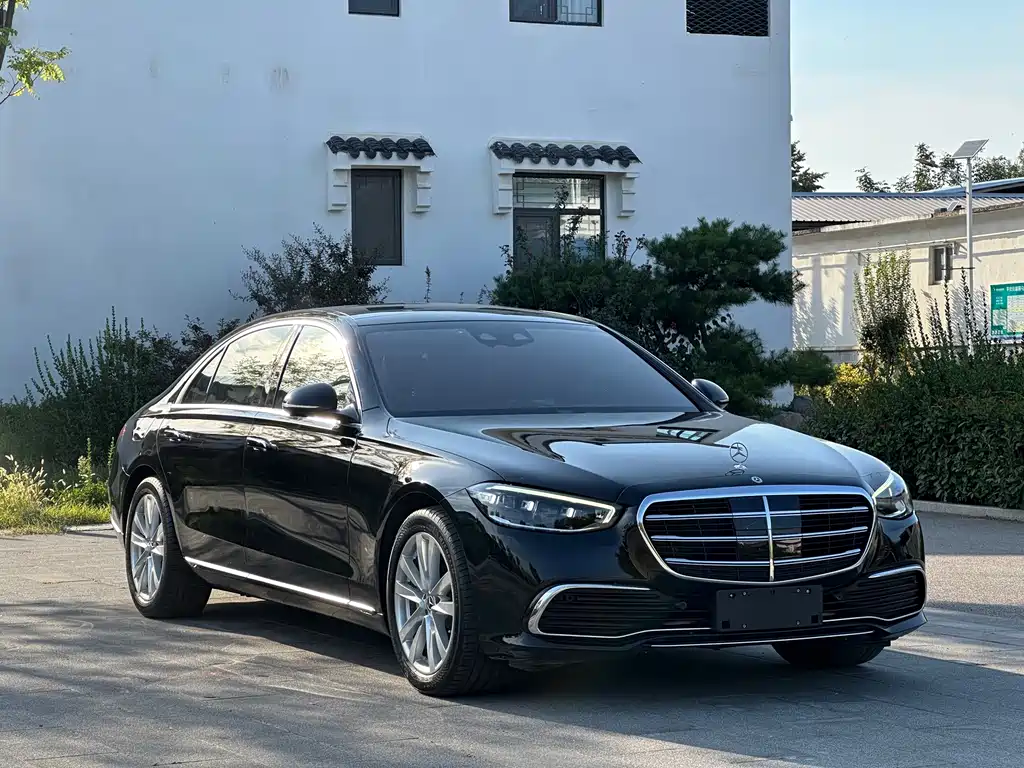 Mercedes-Benz S-Class — миниатюра 3