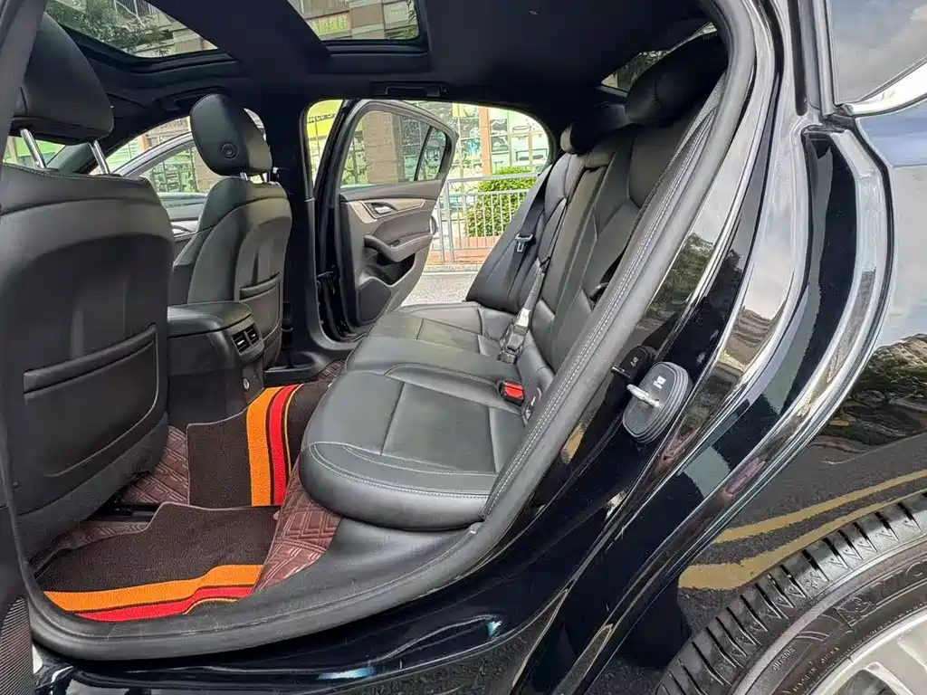 Cadillac CT5 — миниатюра 18