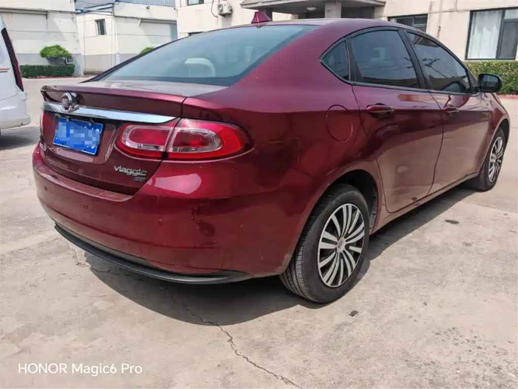 Fiat Viaggio 2012 1.4T AT Enjoy