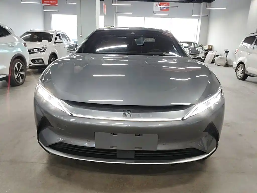 BYD Han — миниатюра 3