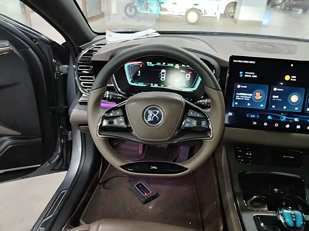 BYD Han — миниатюра 11