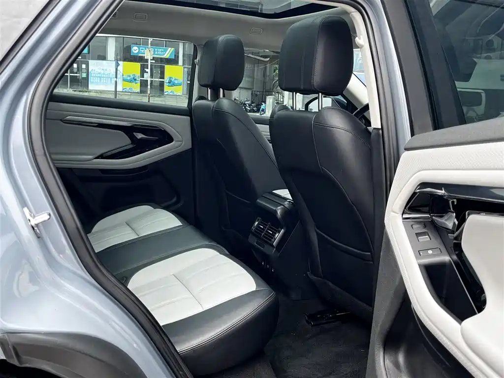 Land Rover Evoque — миниатюра 14