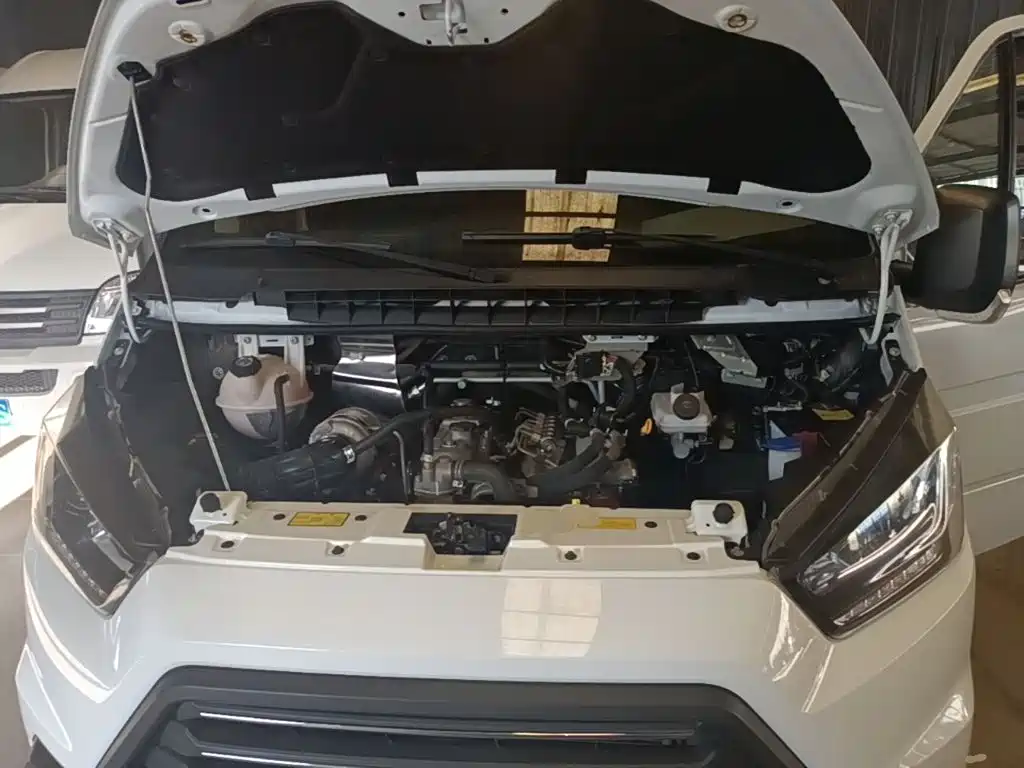 JMC Tesla — миниатюра 18