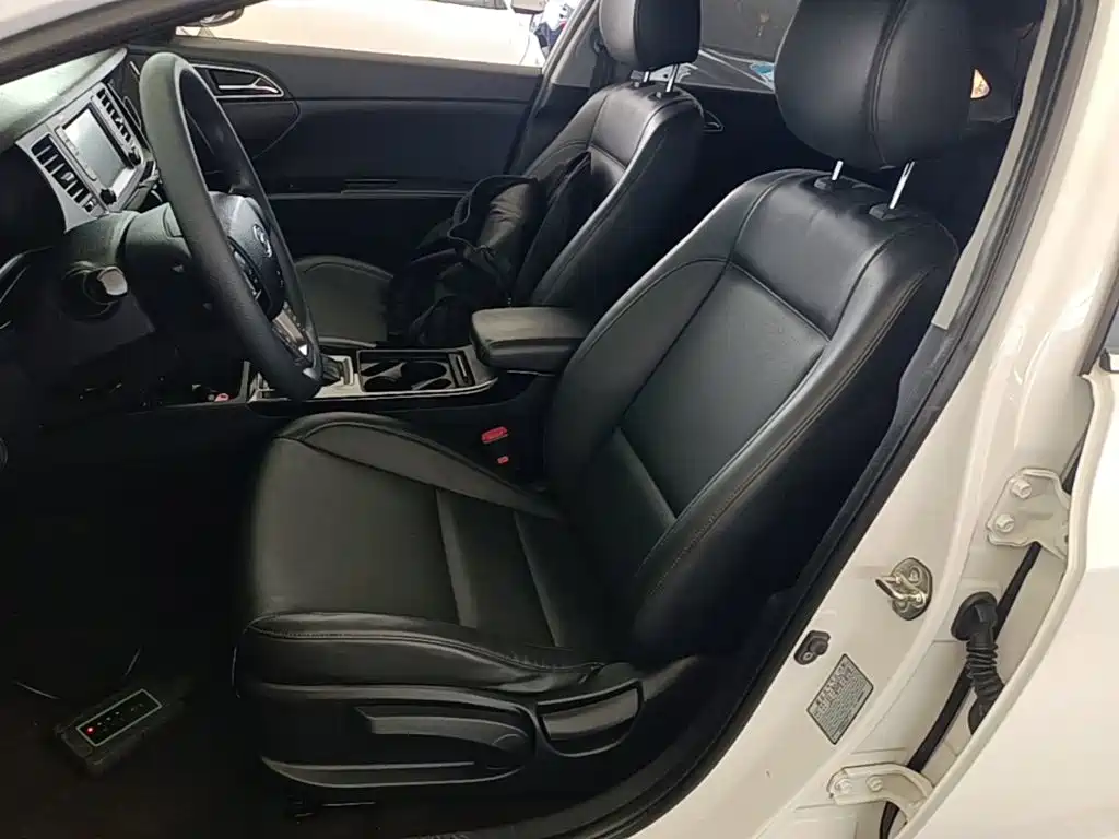 Hyundai Mistra — миниатюра 15
