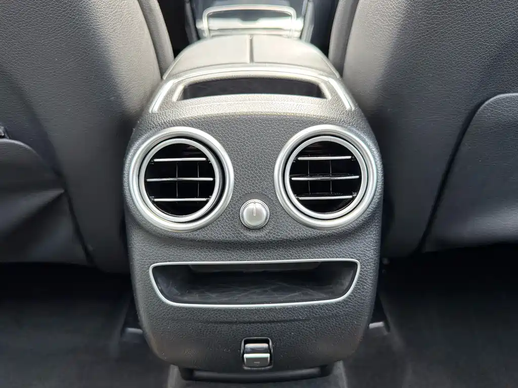 Mercedes-Benz GLC — миниатюра 20