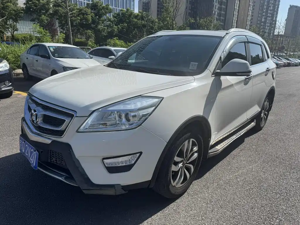 BAIC Senova X65