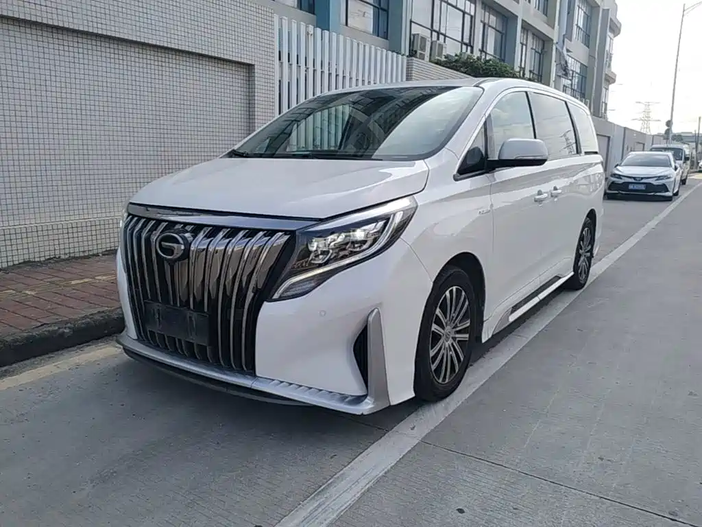 GAC Motor Trumpchi M8