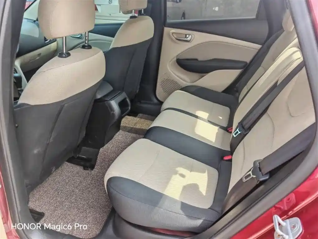 Fiat Viaggio 2012 1.4T AT Enjoy