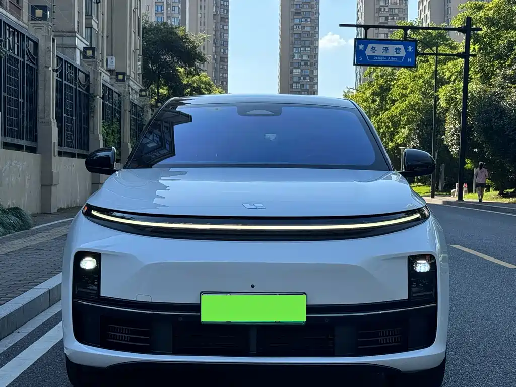 Li Auto Li L7 — миниатюра 3