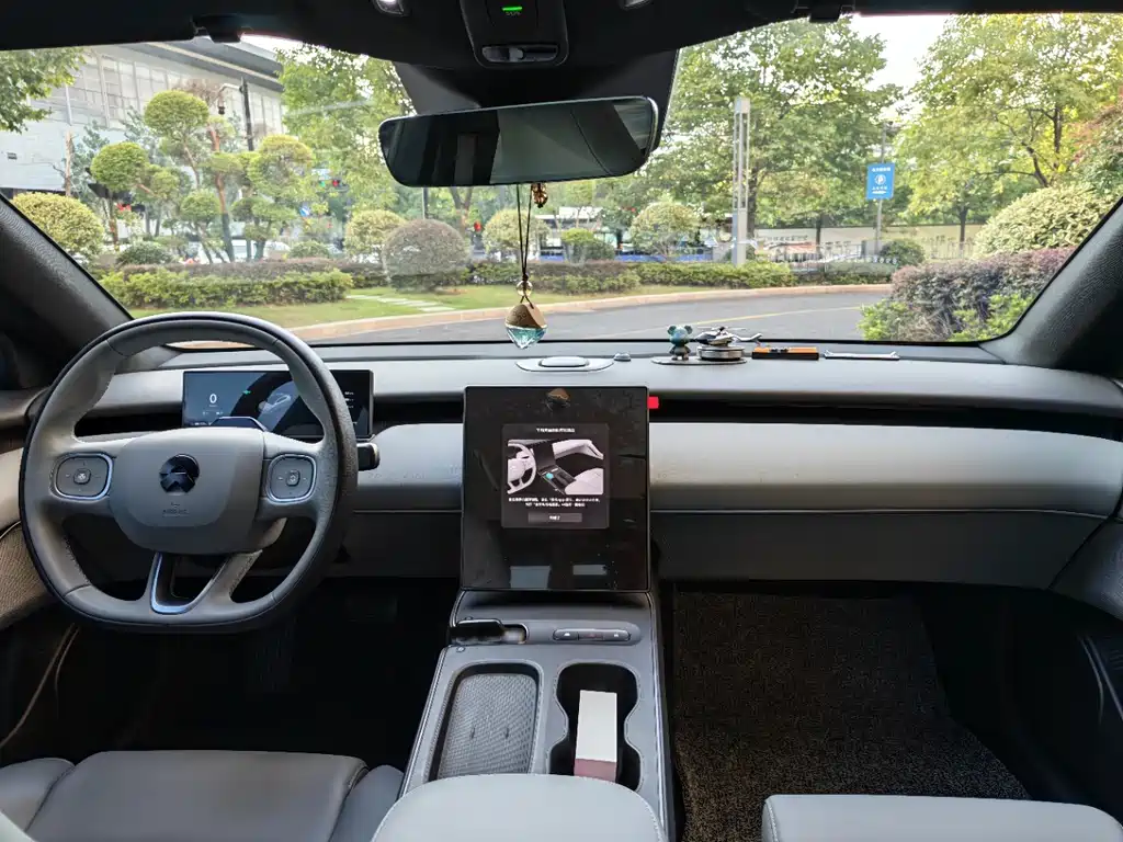 NIO ET5 — миниатюра 9