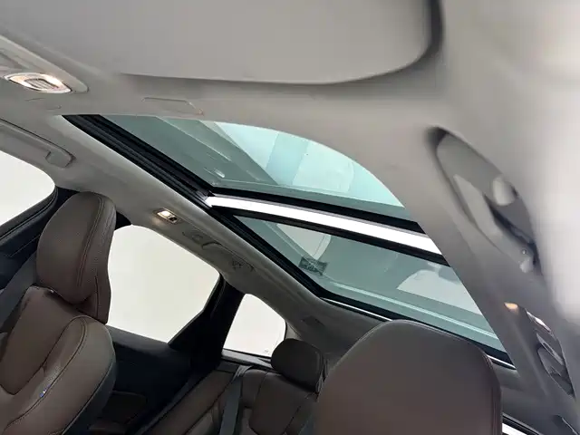 Volvo XC60 — миниатюра 14