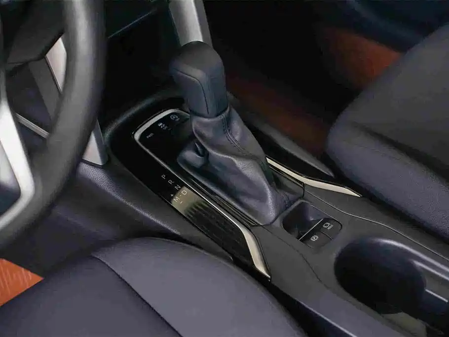 Toyota Frontlander — миниатюра 8