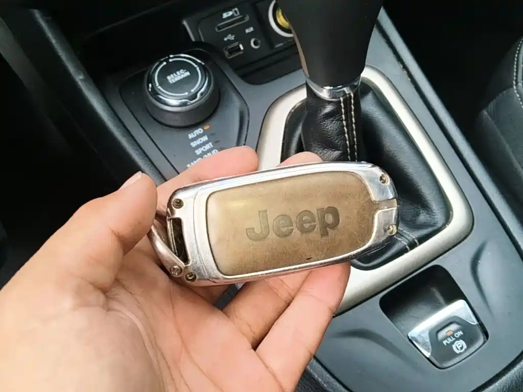 Jeep Cherokee — миниатюра 9