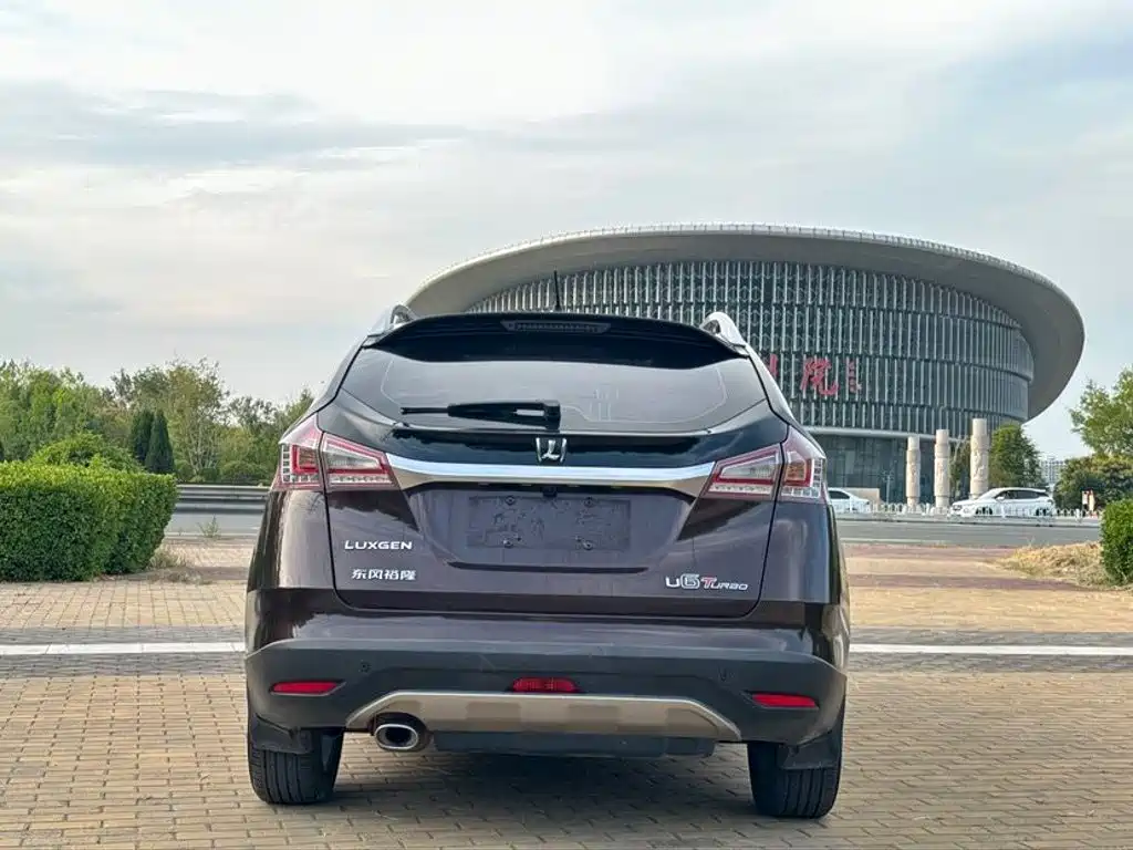 Luxgen U6 — миниатюра 5