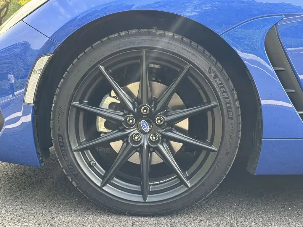SUBARU BRZ