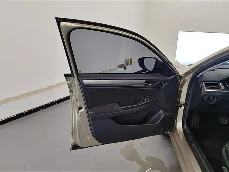 Volkswagen Bora 2018 1.5L AT Fashion