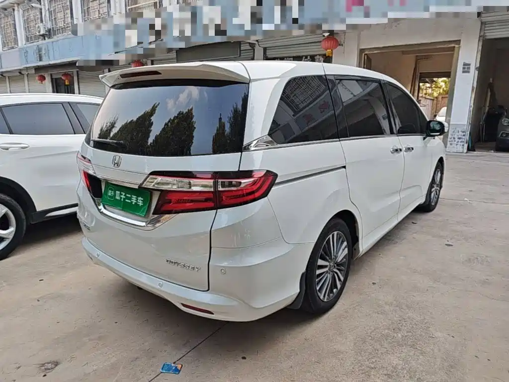 Honda Odyssey — миниатюра 7