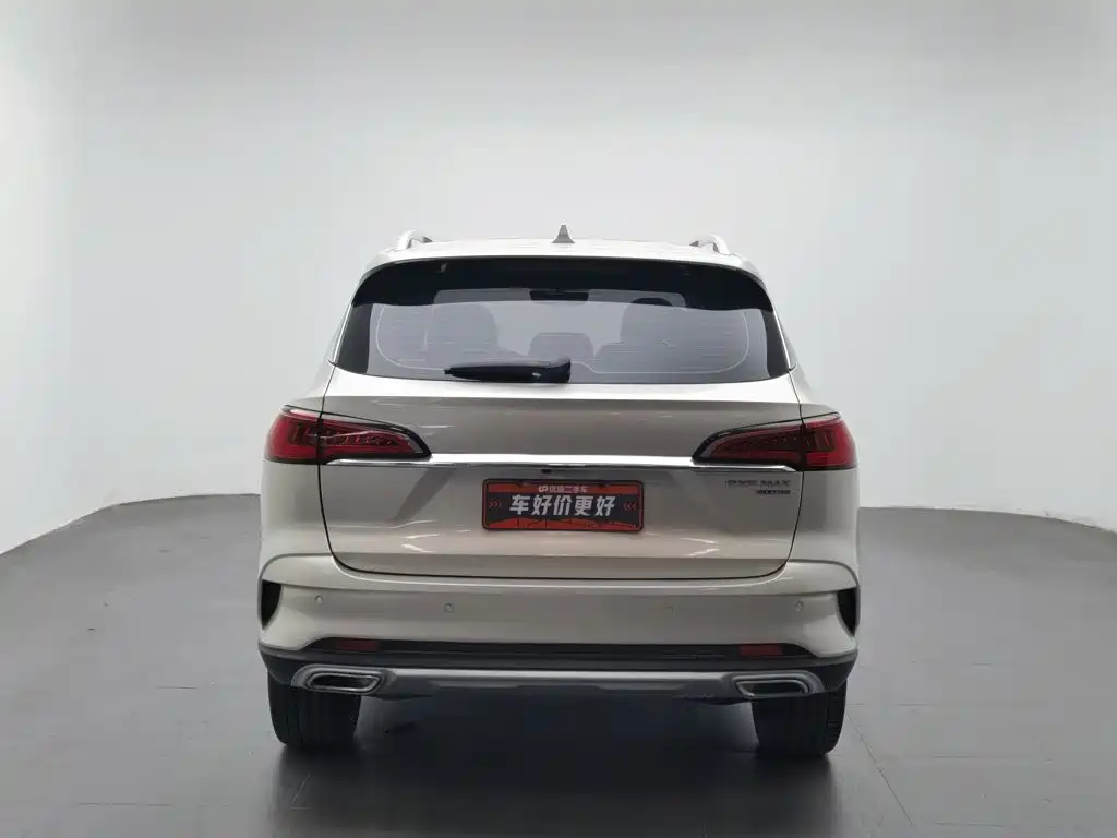Roewe RX5 MAX — миниатюра 4