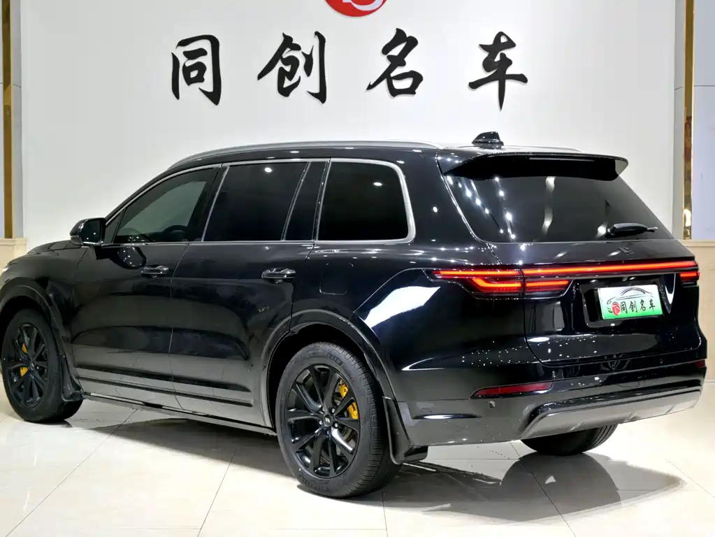 Li Auto Li ONE — миниатюра 4