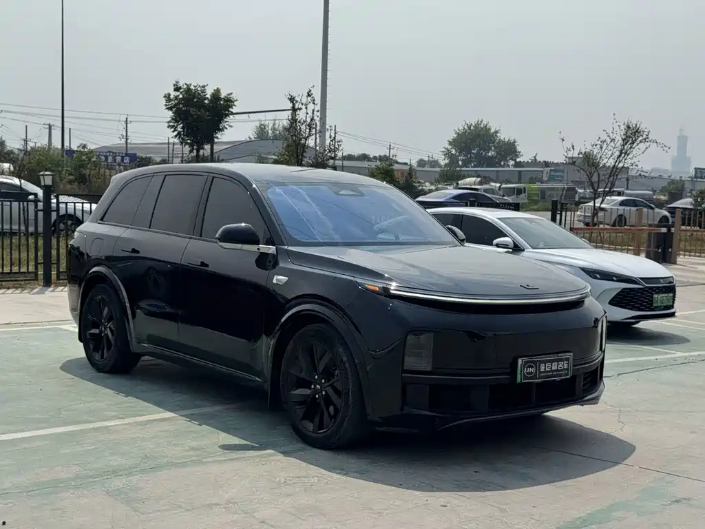 Li Auto Li L8 — миниатюра 3