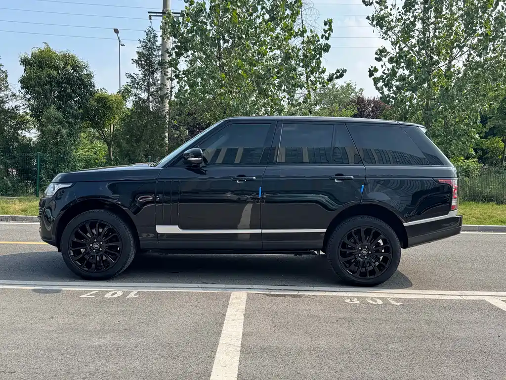 Land Rover Range Rover — миниатюра 7