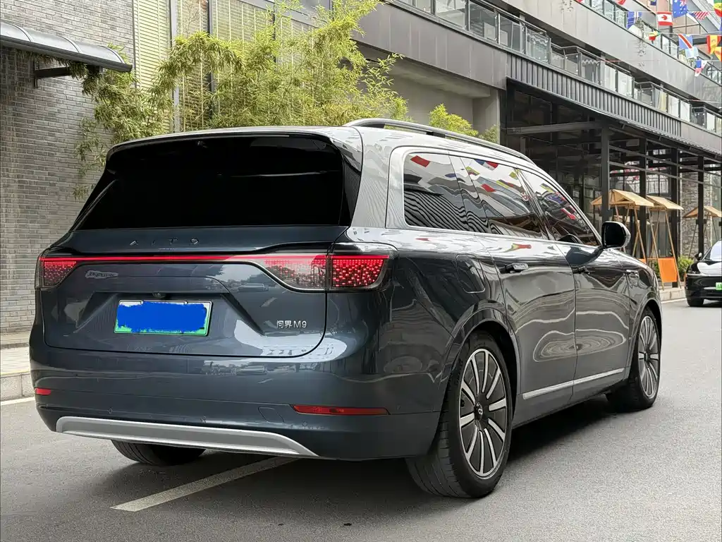Aito M9 2024 Ultra 42kWh 6 мест