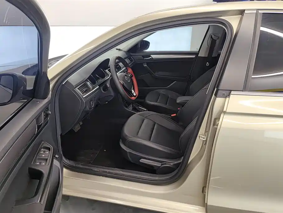 Volkswagen Bora 2018 1.5L AT Fashion