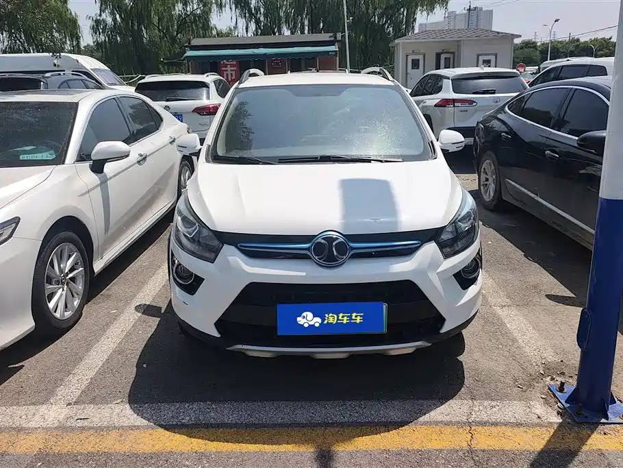 BAIC New Energy EX — миниатюра 2