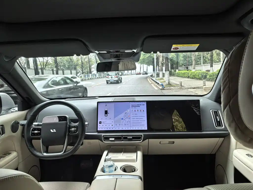 Li Auto IDEAL L6