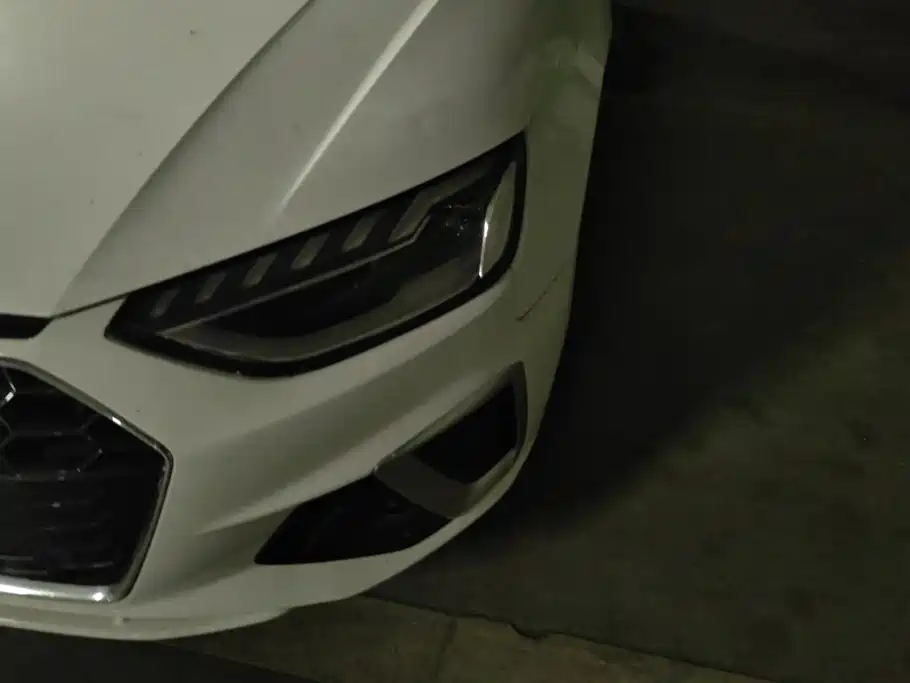 Audi A4L — миниатюра 5