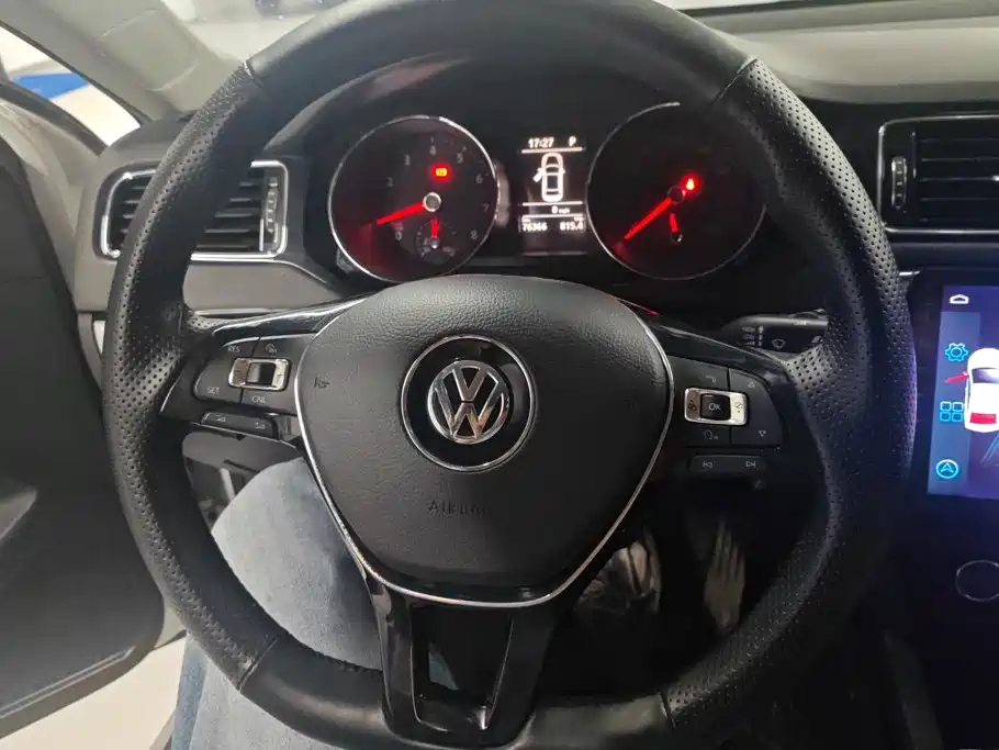 Volkswagen Sagitar — миниатюра 15