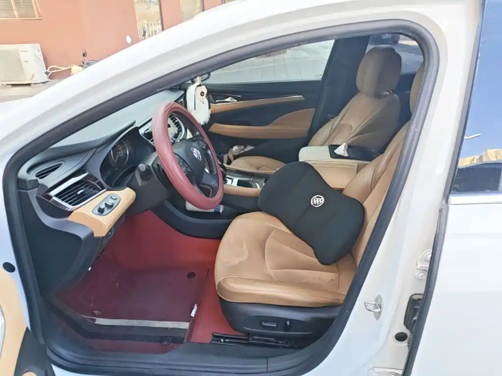 Buick LaCrosse — миниатюра 15