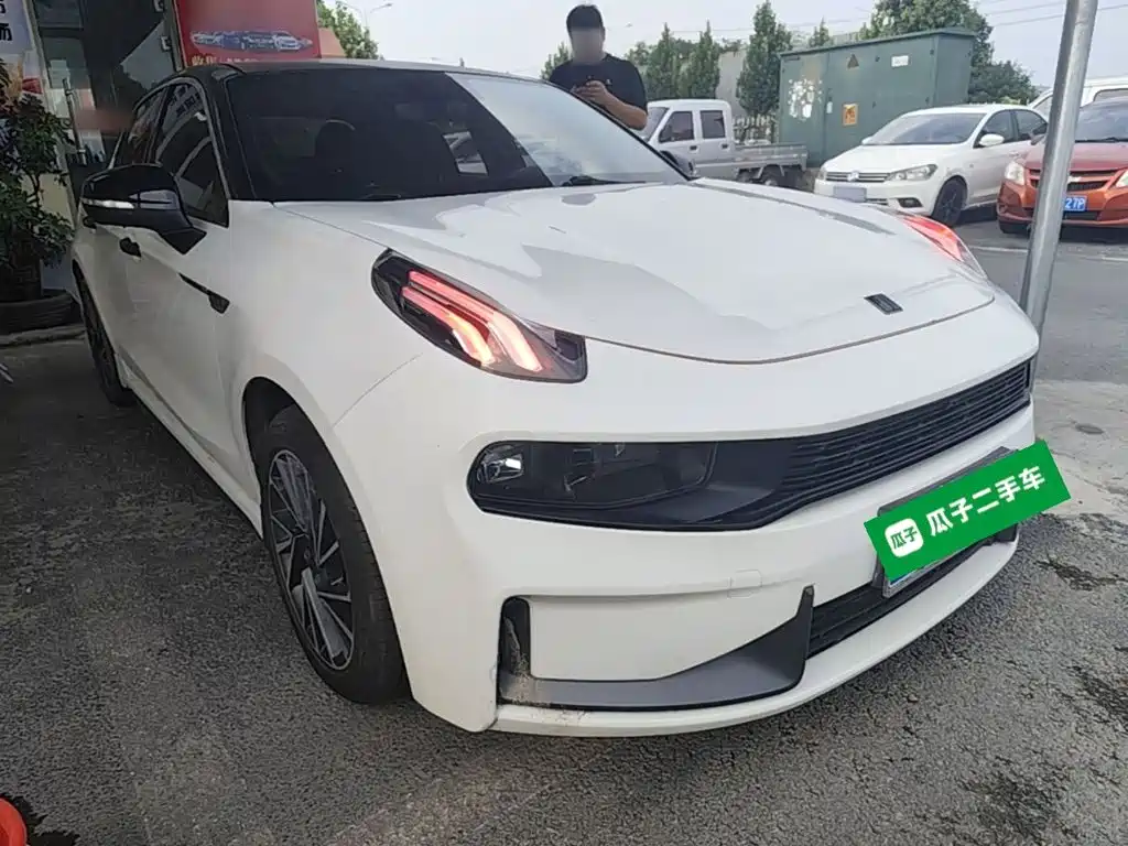 Lynk & Co 03 — миниатюра 4
