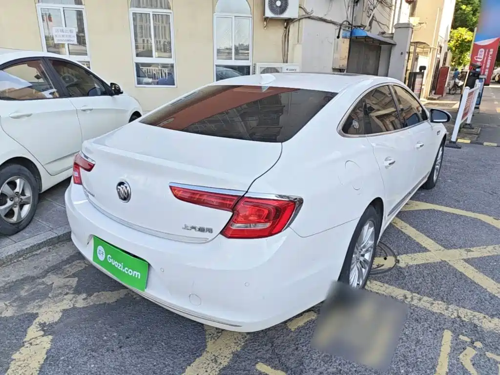 Buick LaCrosse — миниатюра 7