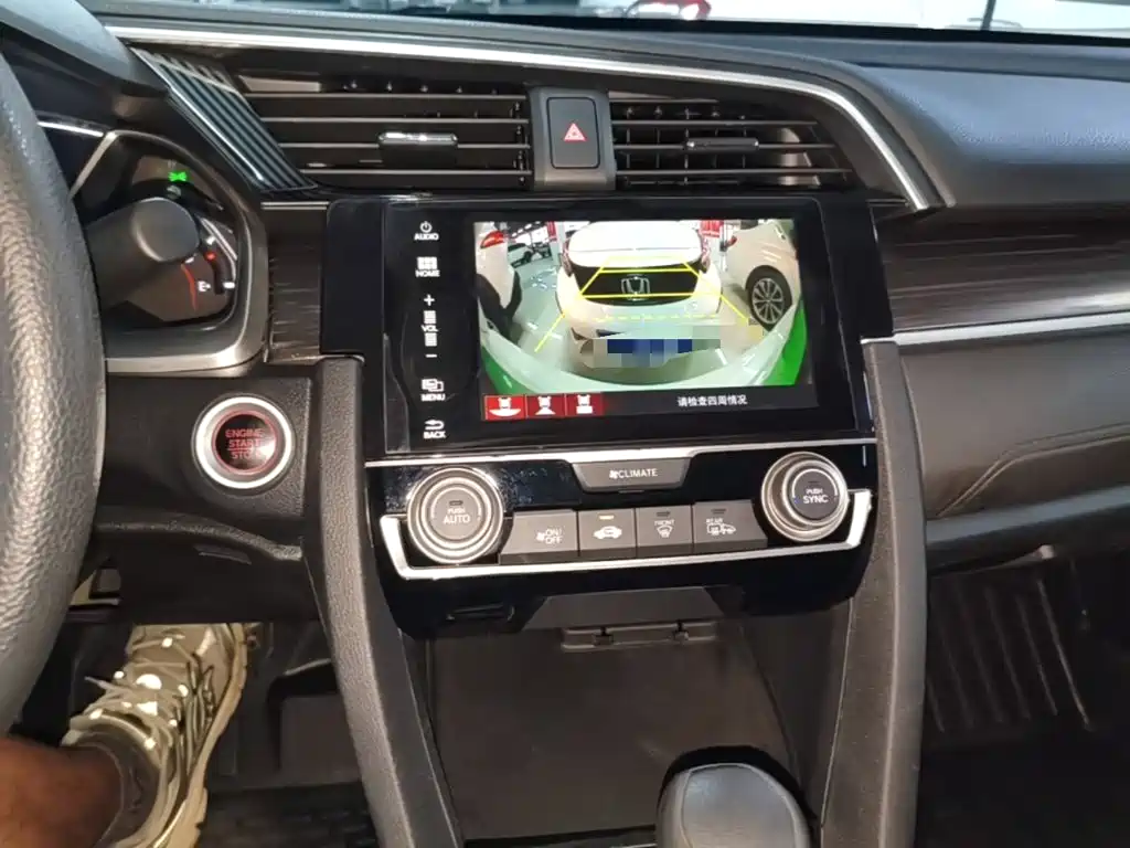 Honda Civic — миниатюра 13