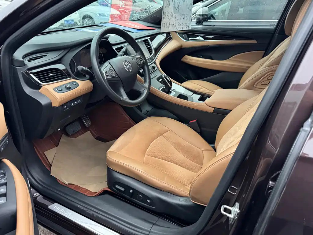 Buick LaCrosse — миниатюра 2