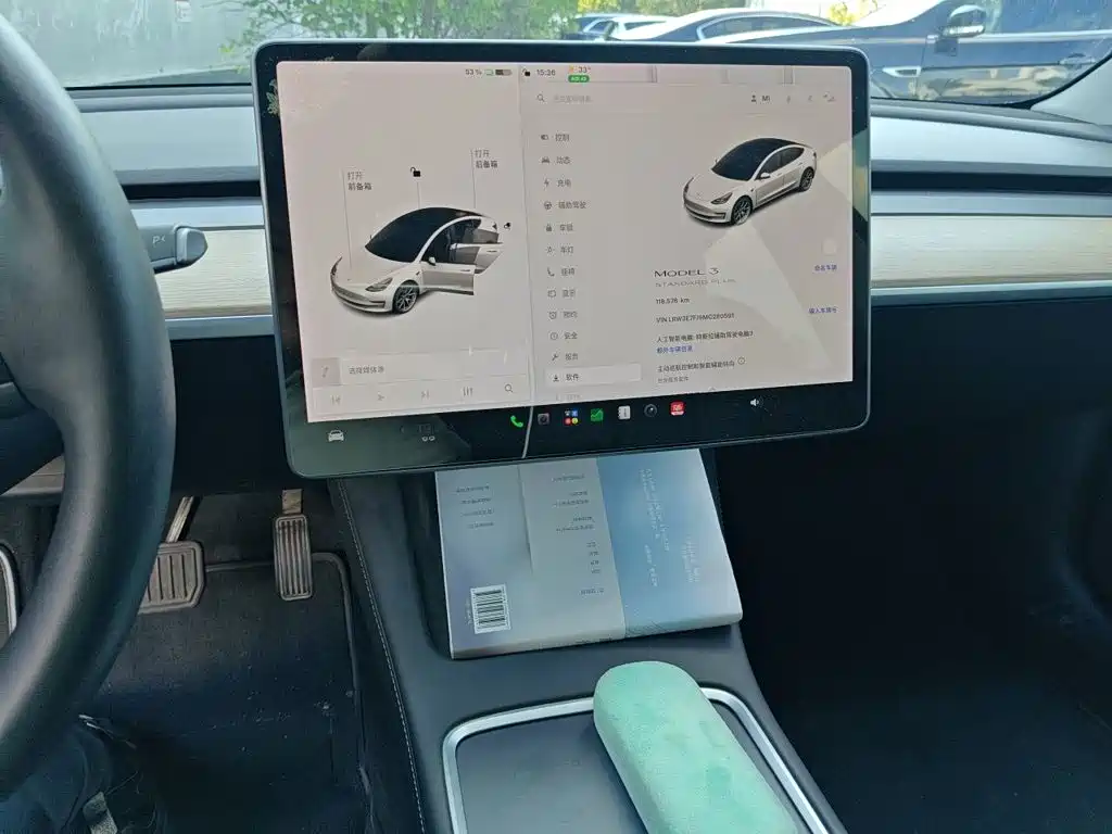 Tesla Model 3 — миниатюра 9