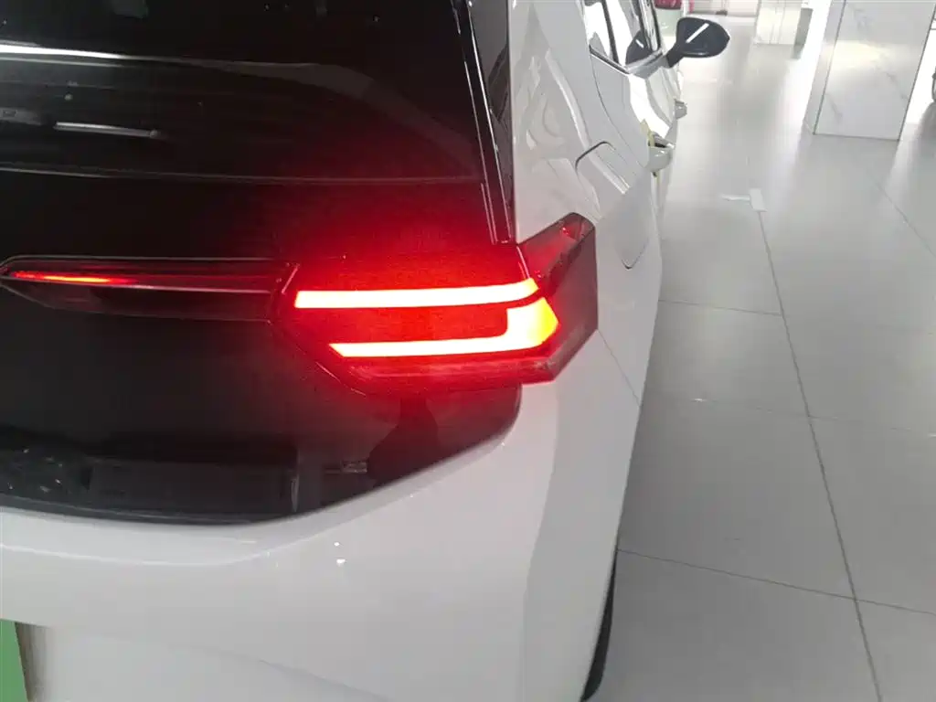 Volkswagen ID.3 2025 Smart