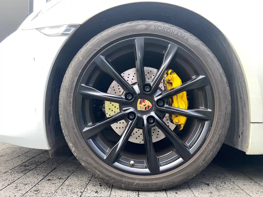 Porsche 718 2018 Boxster 2.0T